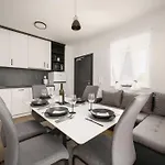 Stefanio شقة