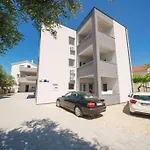 Stefanio شقة