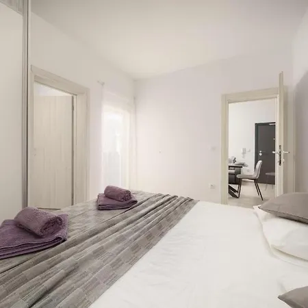 Apartament Stefanio