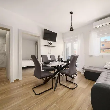 Stefanio Apartament *