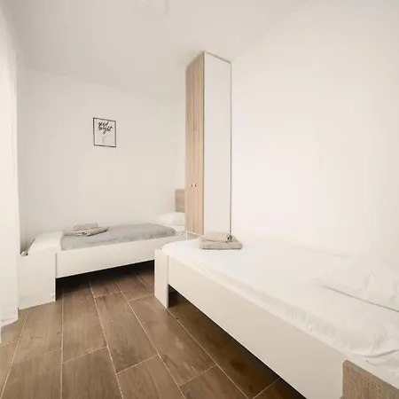 Apartament Stefanio