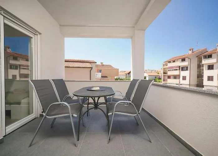 Stefanio Appartement *