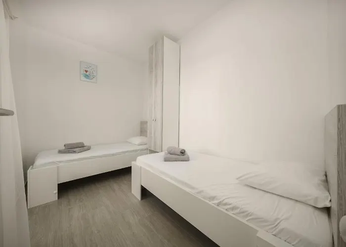 Stefanio * 보디체